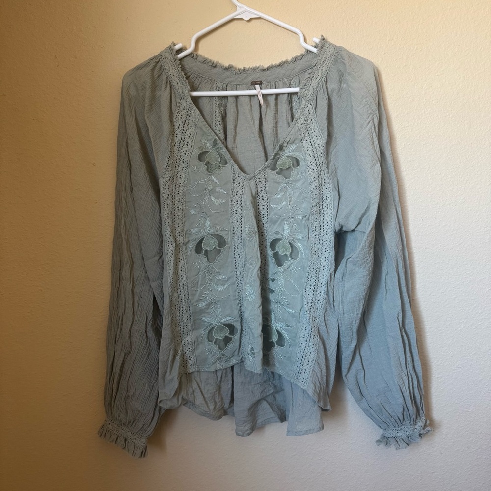 Free People Women's Light Green Embroidered Top M